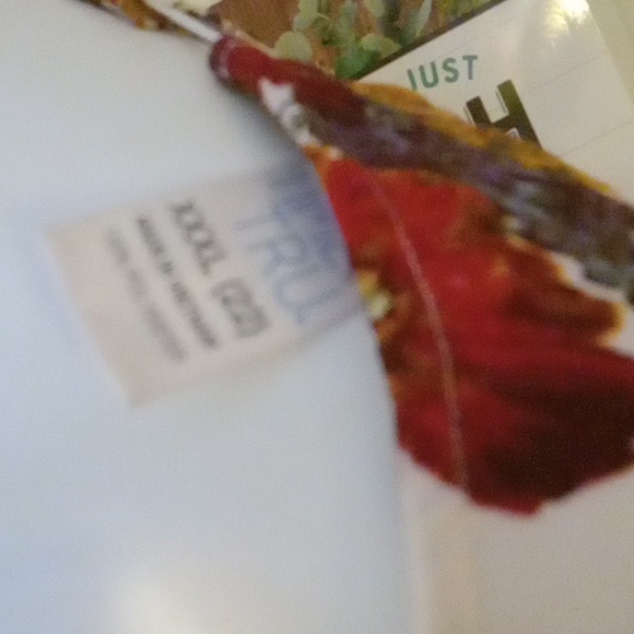 Floral ruffle top - Picture 4 of 4